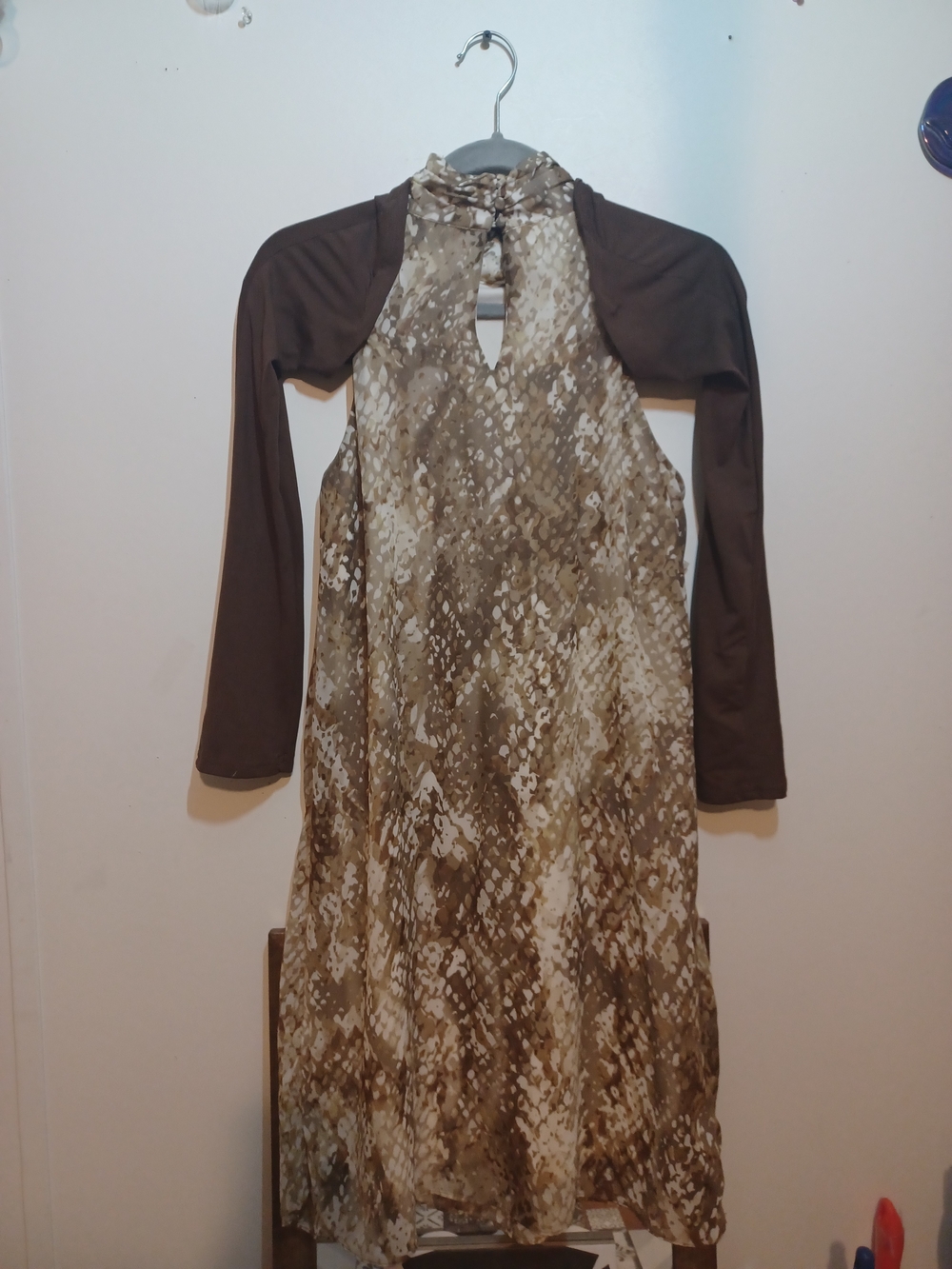 Brown Snake-Pl Brint Halter Dress with Brown Long Sleeves